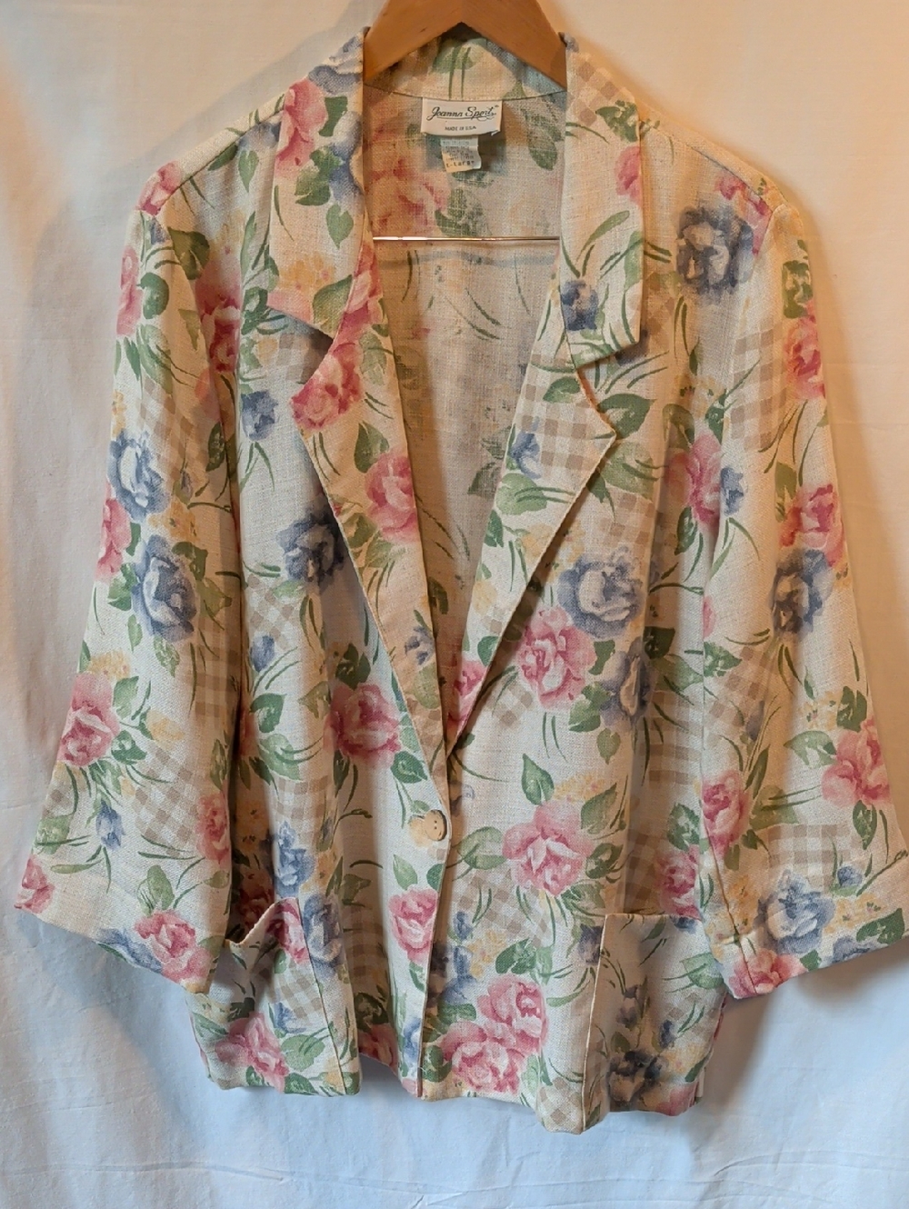 Vintage Floral Blazer - Cream with Pink & Blue Roses